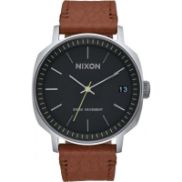 Nixon Regent II